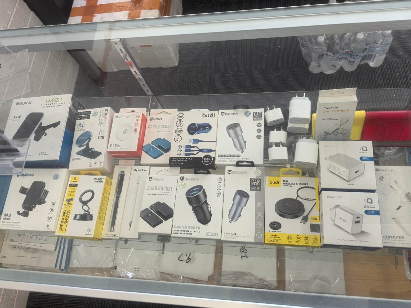 Chargers, cables and accessories in stock at Expressfixphone Berwick